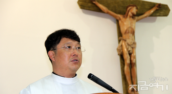 ºÎ»ê ½Ã±¹¹Ì»ç ¡°¹Ú±ÙÇý Á¤ºÎ 1³â°£ ¿ì¸® »çȸ´Â ÅðÇࡱ < ±³È¸¿Í ¼¼»ó < ±â»çº»¹® - °¡Å縯´º½º Áö±Ý¿©±â