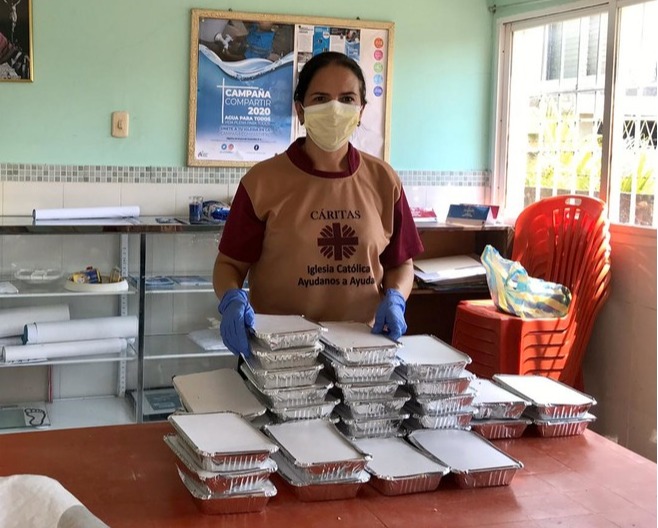 2015년부터 정치, 경제 불안정으로 인구의 87퍼센트가 빈곤층으로 전락한 베네수엘라. 코로나19로 더 심각해진 식량난과 열악한 위생 환경에서 생활하는 취약 계층에게 긴급 식량을 지원하고, 아동과 임산부의 영양 상태 개선을 위해 긴급구호 사업을 지원했다. (사진 제공 = 한국카리타스 인터내셔널)