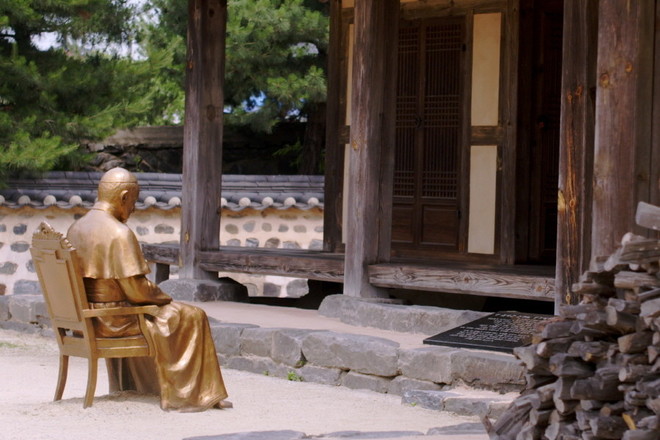 '사제로부터 온 편지' 스틸이미지. (이미지 제공 =&nbsp;㈜드림팩트엔터테인먼트)