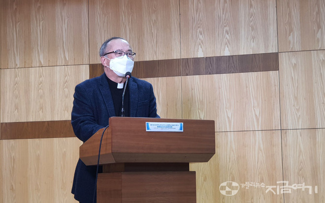 주교회의 소공동체소위원회 위원장 손삼석 주교(부산교구장). ⓒ김수나 기자