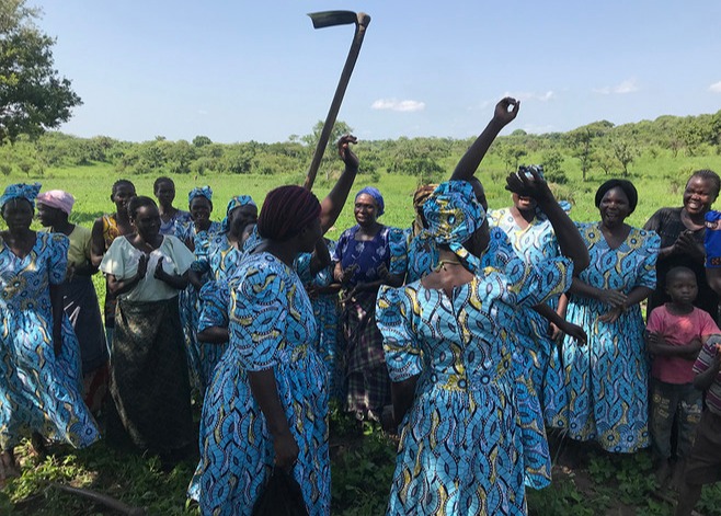 우간다 은워야구 아나카 마을의 전쟁 피해 여성들. (사진 제공 = 한국희망재단)<br>
