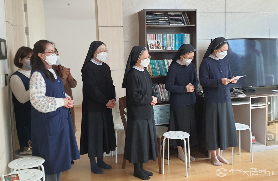 성가소비녀회 의정부관구 ‘별내 분원(평화의 씨앗) 공동체’ 축복미사 모습. ⓒ김수나 기자