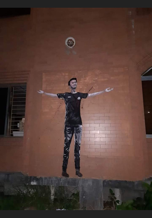 7월 16일, 경찰 총격을 피하지 않고 죽음을 맞은 아부 사예드의 모습을 그린 벽화. (사진 제공 = 모스피쿠르 라흐만 조한 작가)<br>