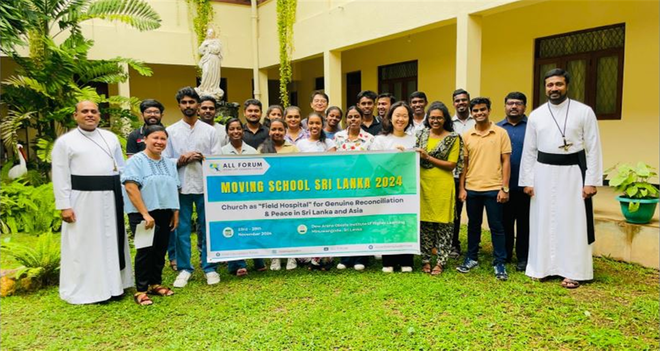 콜롬보 소재 오블라띠회 신학원에서 열린 스리랑카 이동학교 참가자들.&nbsp;ⓒ황경훈 기자<br>