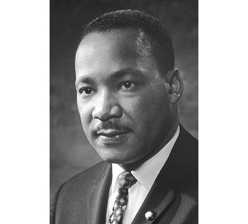 1964년 노벨평화상을 받은 당시 마틴 루터 킹 목사. (사진 출처 = 노벨재단)<br>