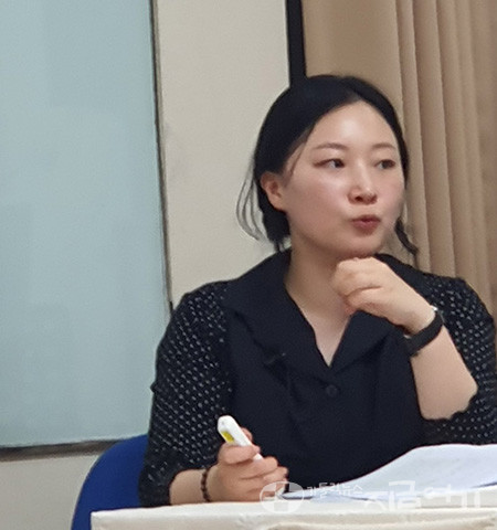 8일 '대화를 위한 여성신학' 세 번째 강의를 맡은 정다빈 예수회 인권연대연구센터 연구원. ©정선 기자
