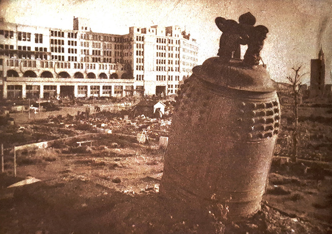 파괴된 아사쿠사 관음사 경내.&nbsp;©강덕상자료센터